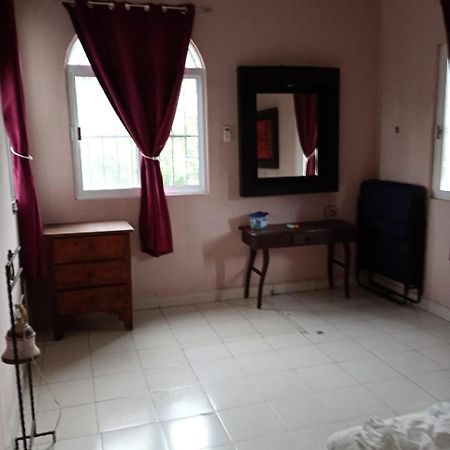 En Planta Alta A Pie De Avenida Apartment โกซูเมล ภายนอก รูปภาพ